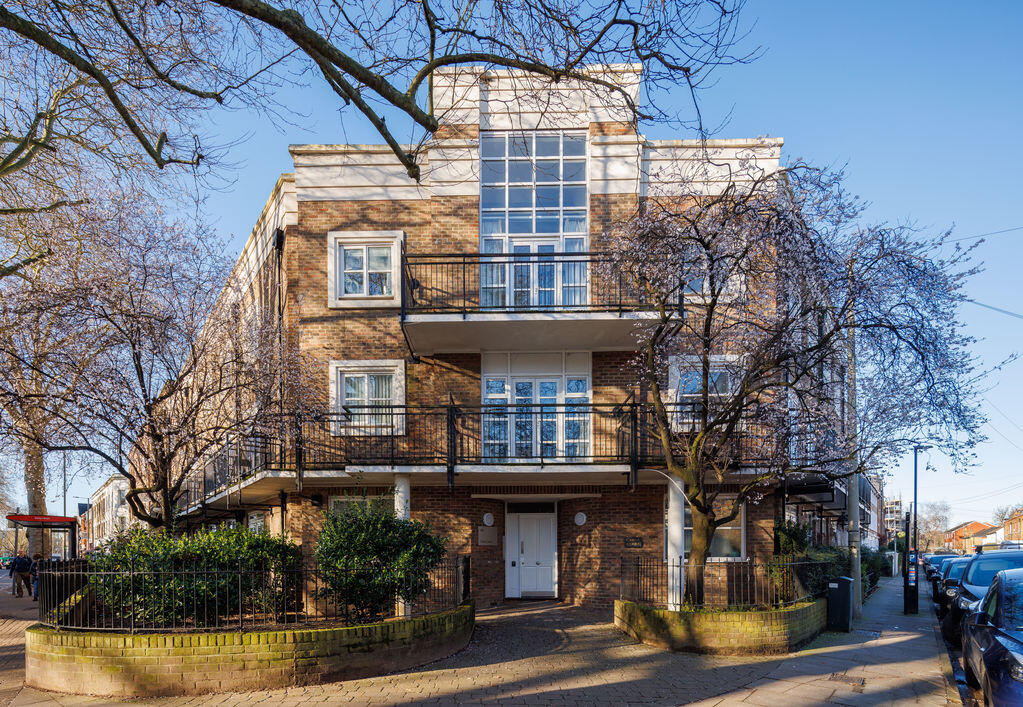 Main image of property: Carna Court, Richmond, TW9