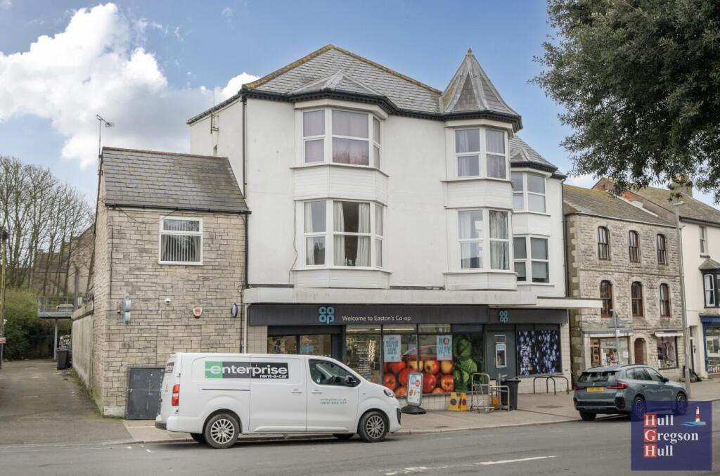 Main image of property: Easton Sqaure, Portland