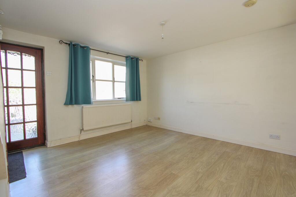 Brook Street, Chipping Sodbury, BS37 - View 3