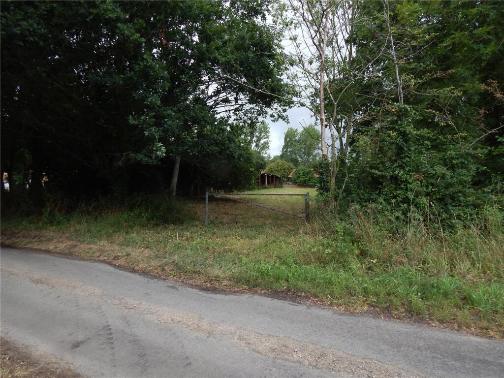 Bacon Green Lane, Westhall, Halesworth, Suffolk - More