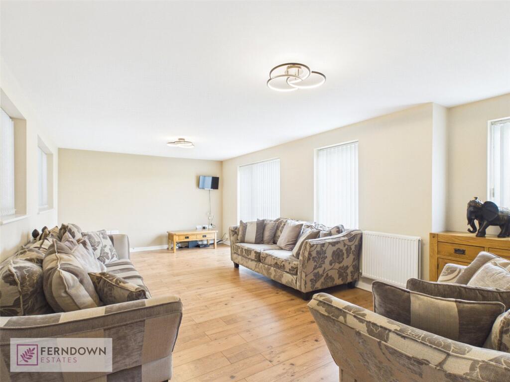 House in Birmingham, West Midlands - View 2