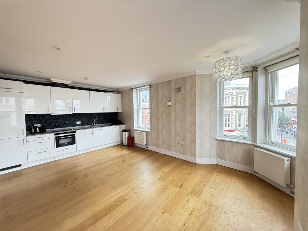 2 bedroom flat for rent