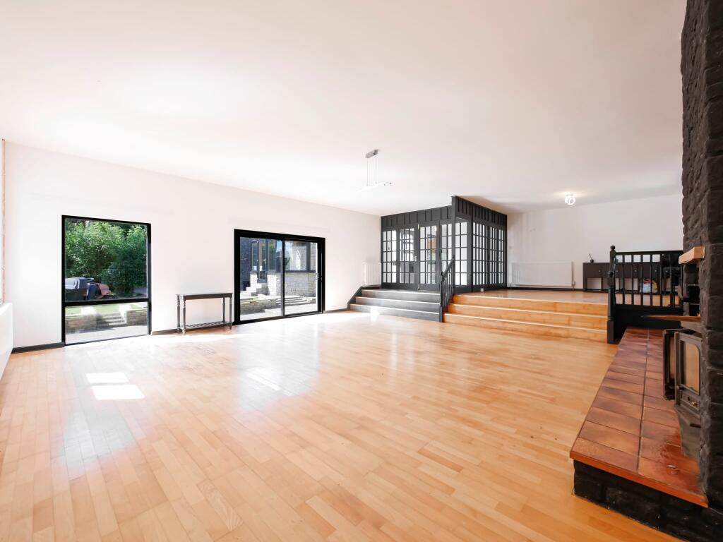 House in Dundee - View 5