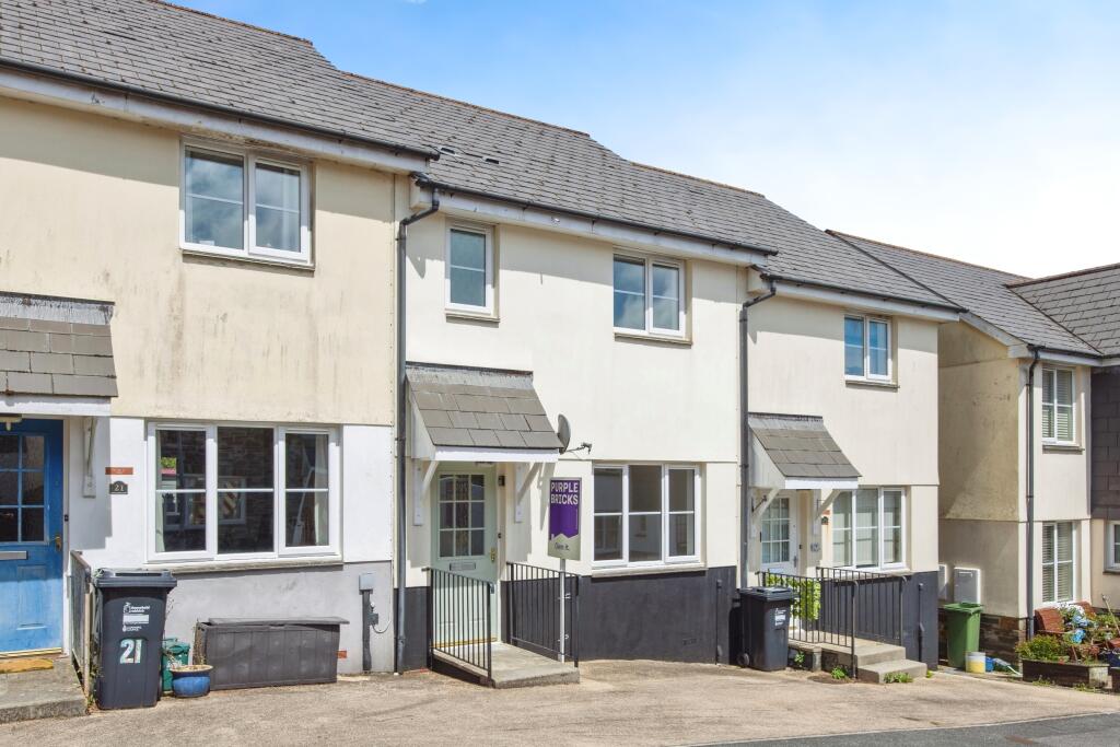 3-bed terraced on Pendilly Drive, St. Austell, PL25, £157,500