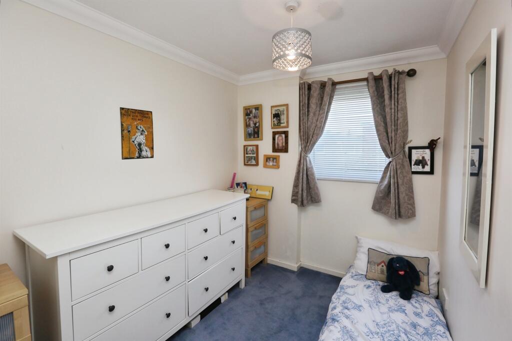 House in Gosport, Hampshire - More