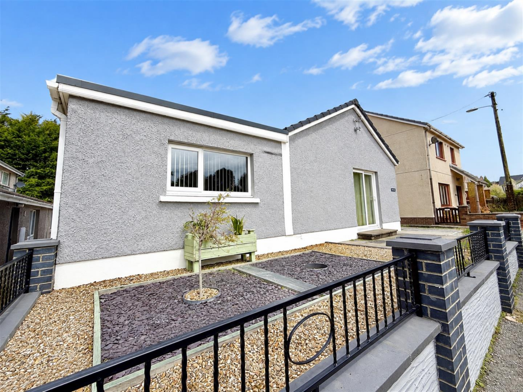 Main image of property: Llanybydder, Carmarthenshire