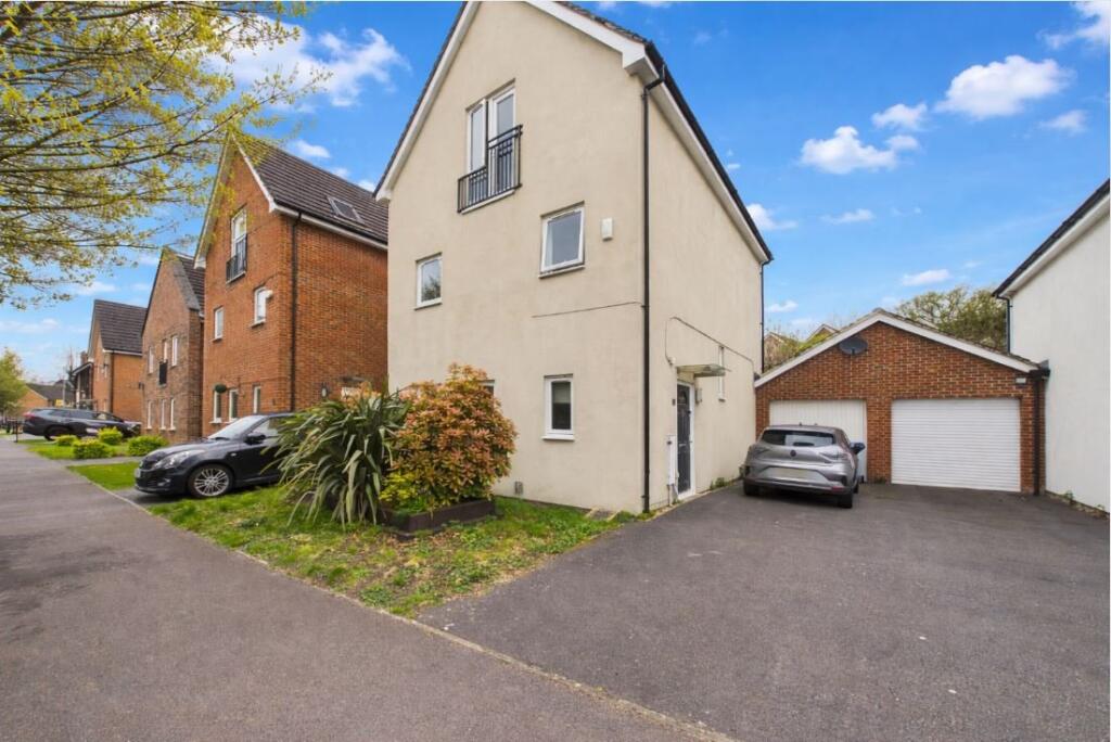 Main image of property: Austin Way, Bracknell, Berkshire, RG12