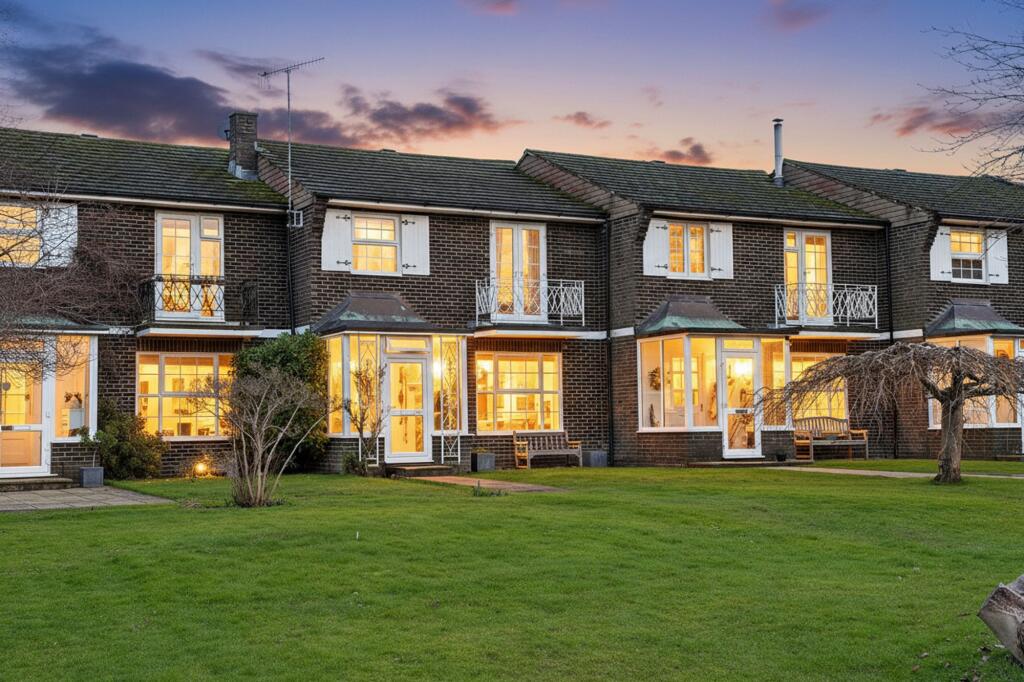 Main image of property: West Drive, Angmering, BN16