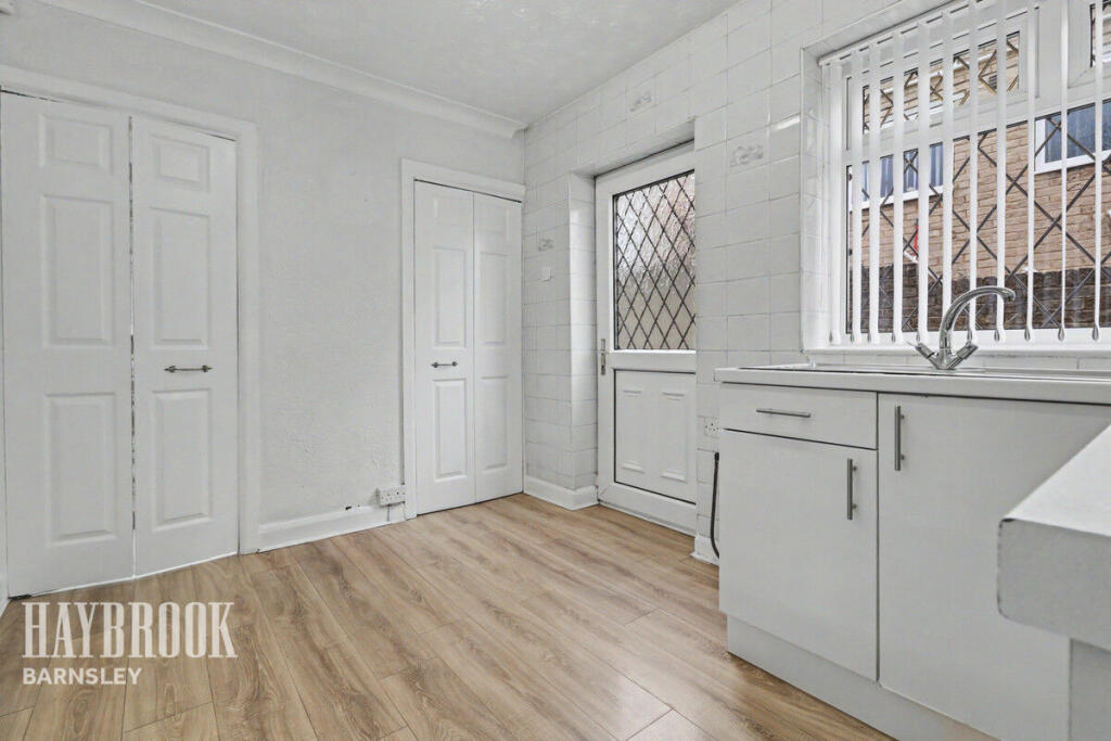 House in Sheffield - View 5