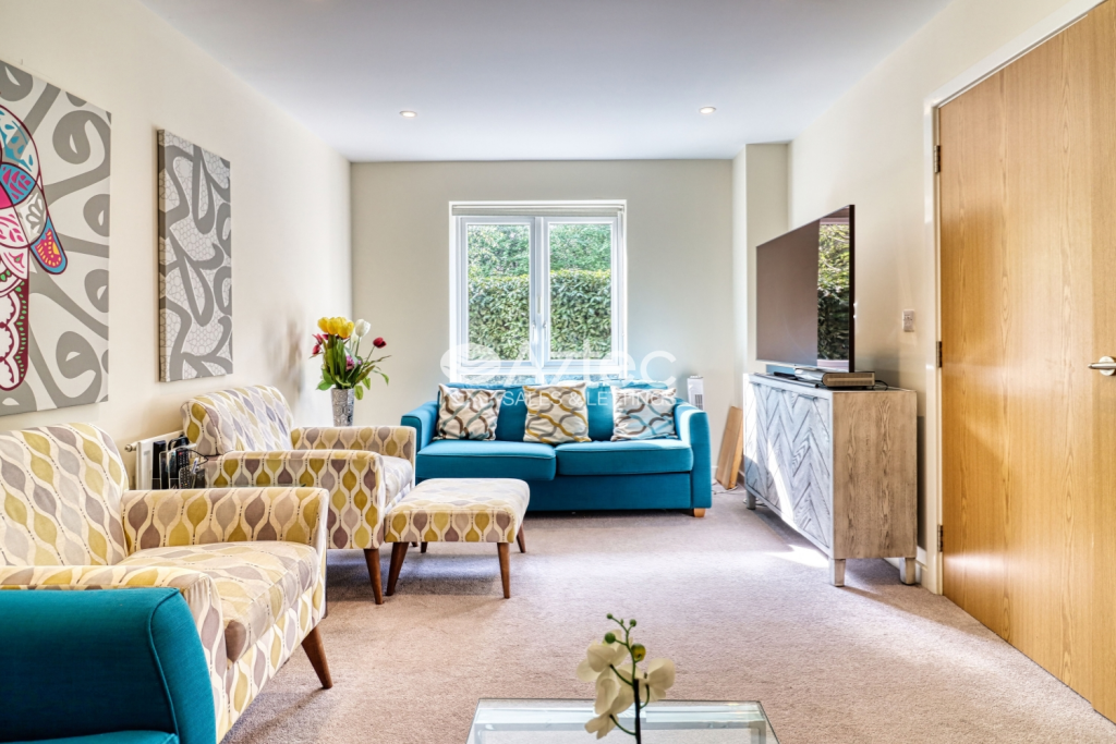 House in Milton Keynes, Middleton / Milton Keynes Village, Broughton and Milton Keynes - View 4