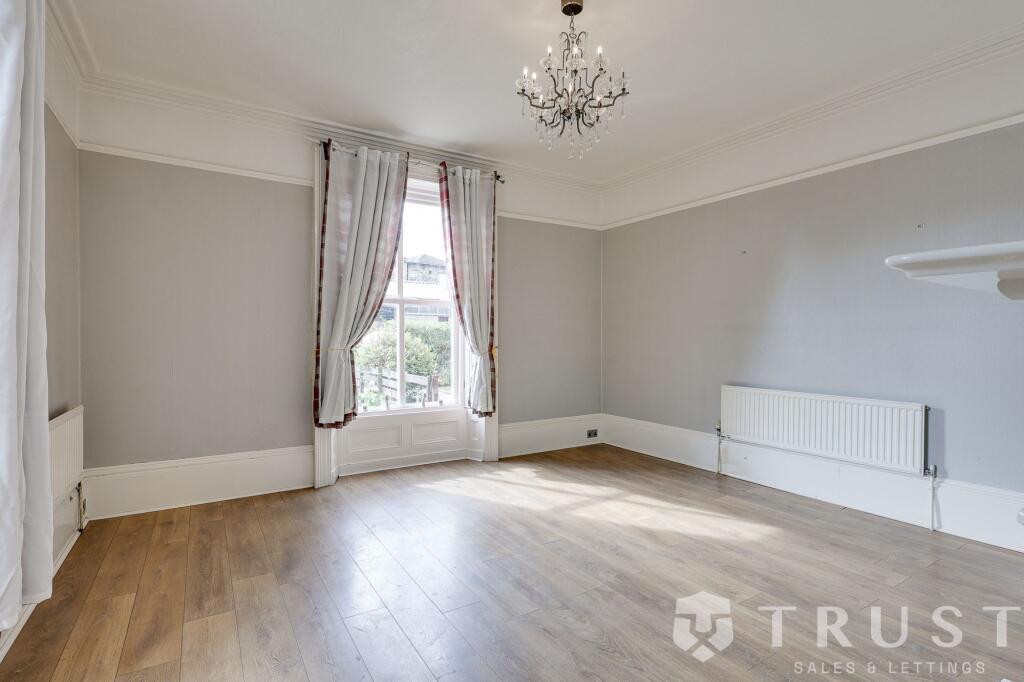 House in Bradford - View 2
