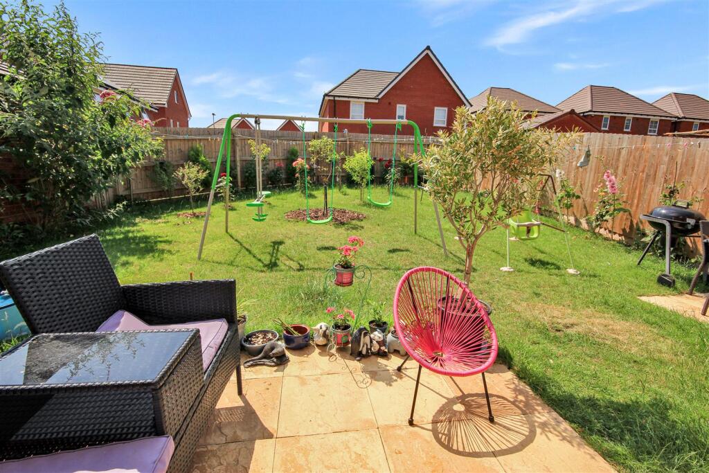House in Wellingborough - View 4