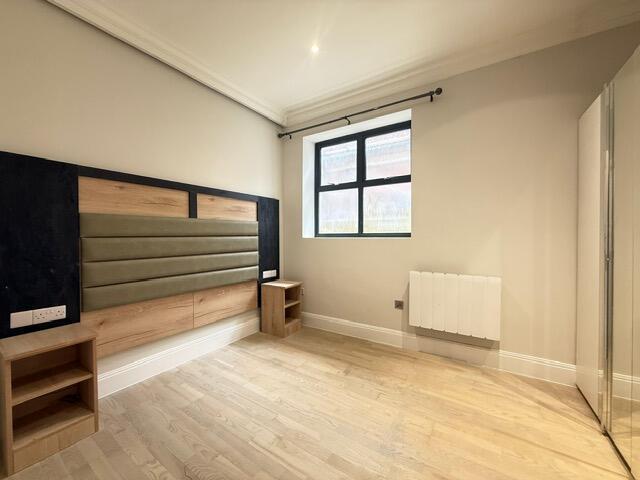 Main image of property: 2-4 The Parade, WD17