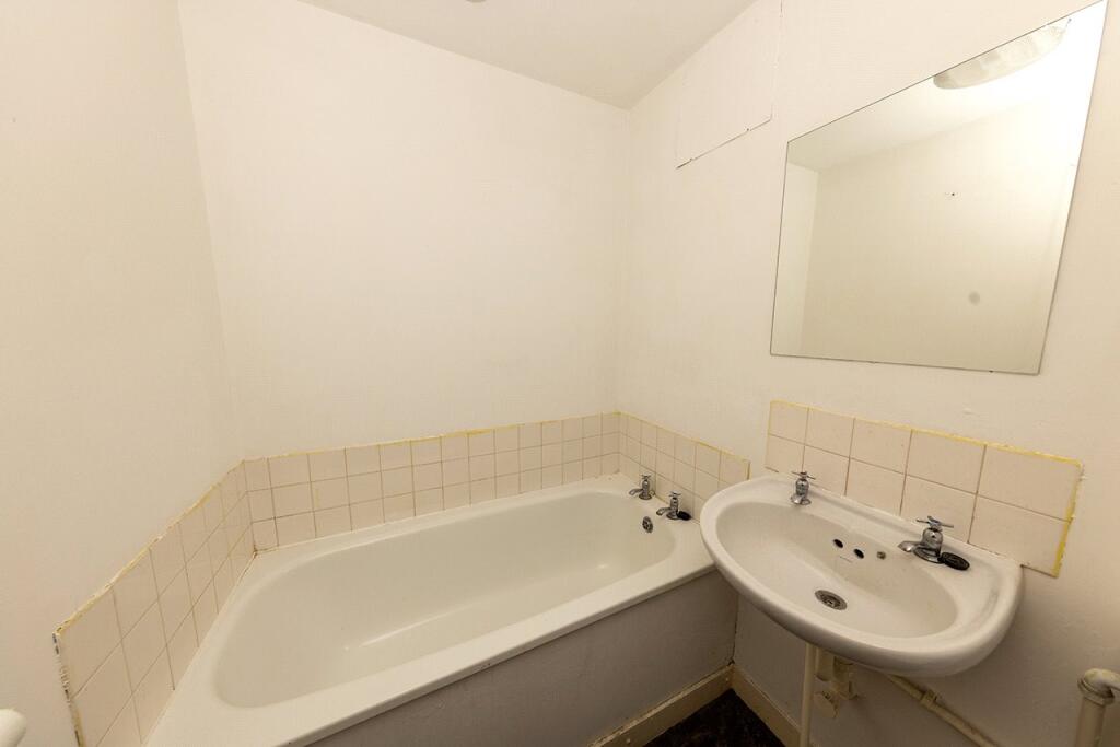 Additional image 4 of St. Matthews Road, Smethwick, B66