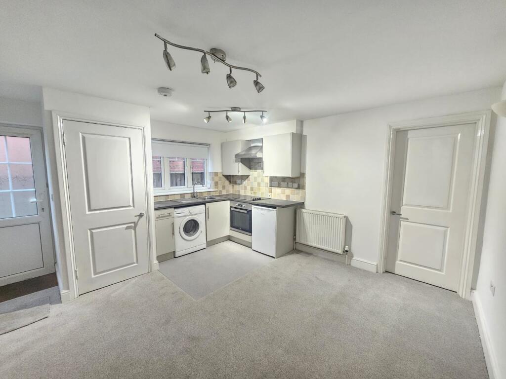 Main image of property: Shirley Road, SOUTHAMPTON