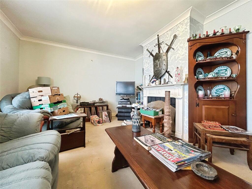 Greenlydd Close, Niton, Ventnor photo 2