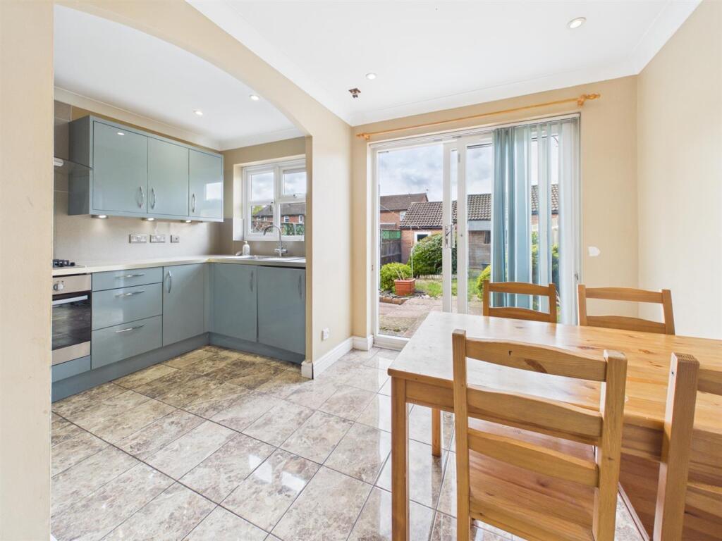 House in Reading - View 2