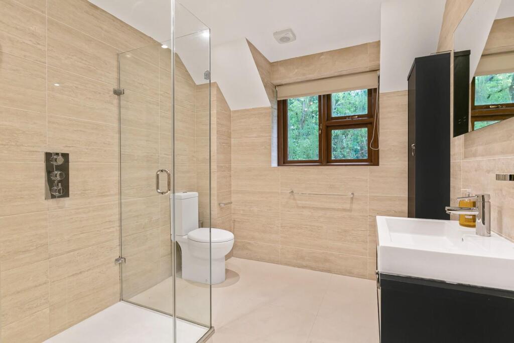 Additional image 22 of West Riding, Tewin Wood, Welwyn, AL6