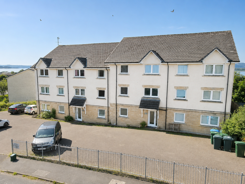 Main image of property: Flat 9, 2 Argyll View, West King Street, Helensburgh G84 8QR