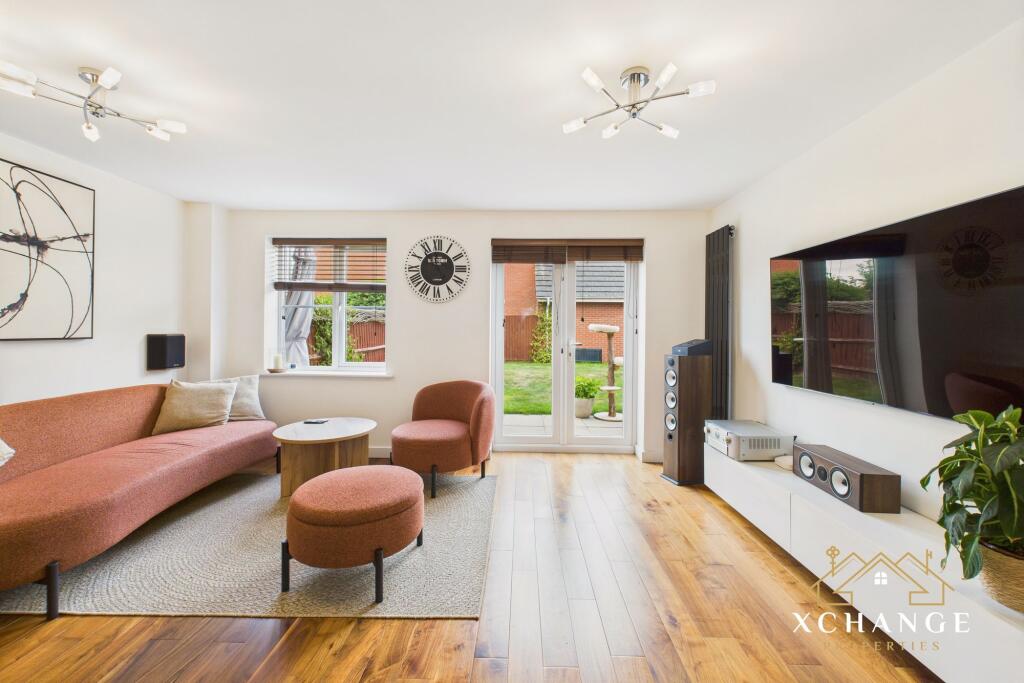 Passionflower Close, Bedworth, CV12 photo 2