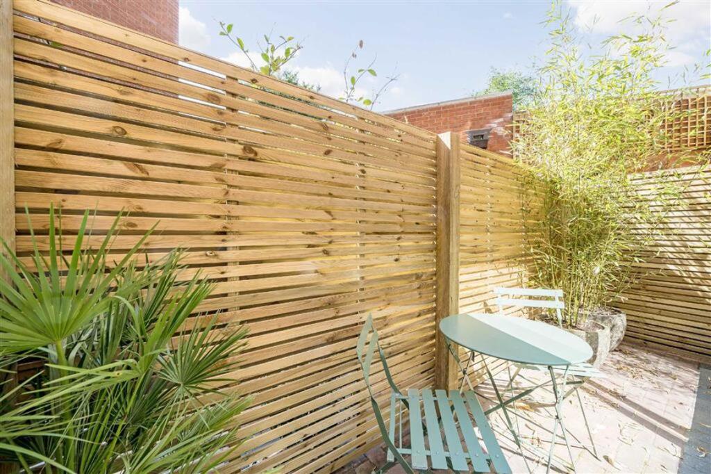 Apartment in London - View 4