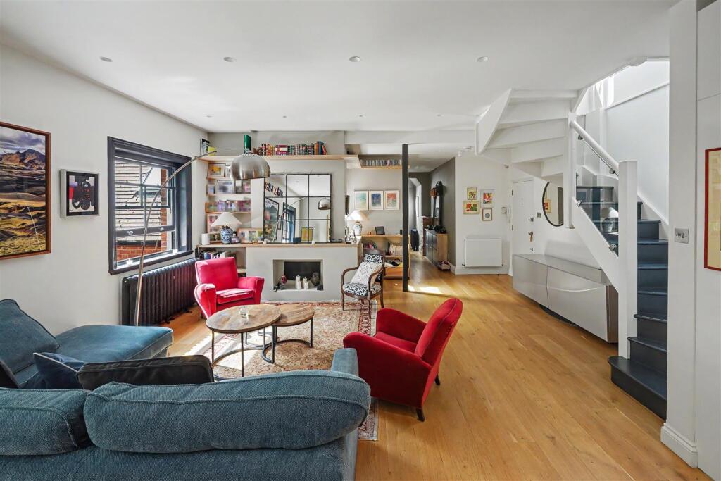 Apartment in London - View 2