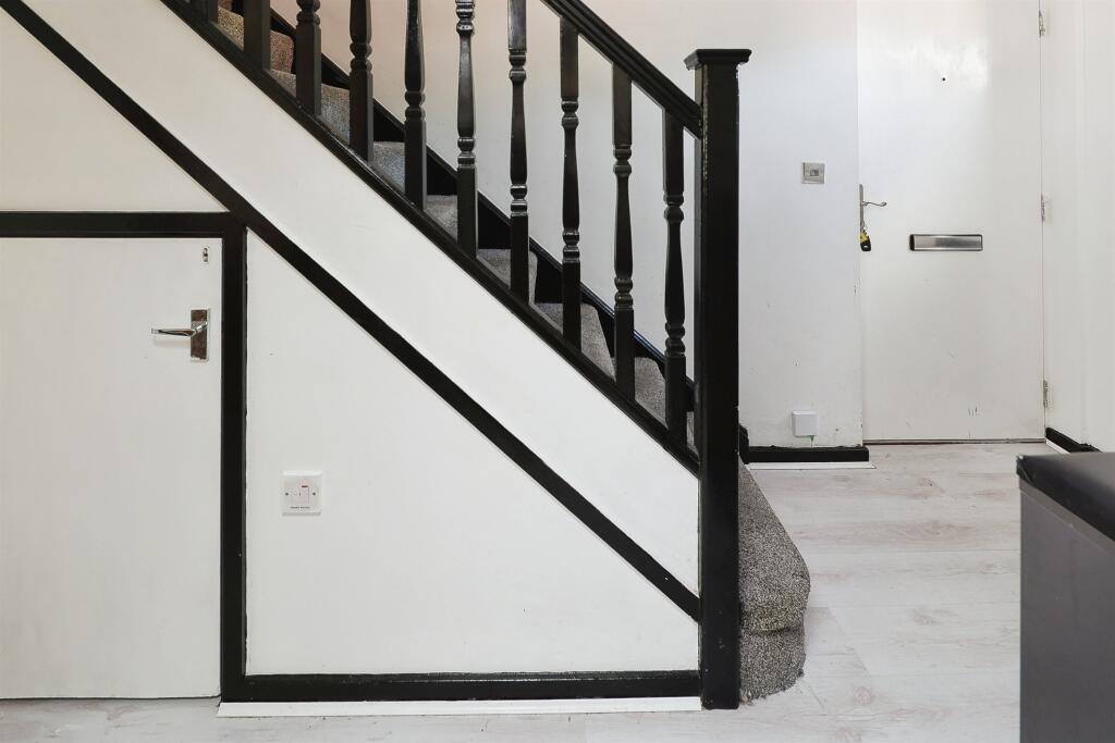 Additional image 3 of Merlin Walk, Birmingham