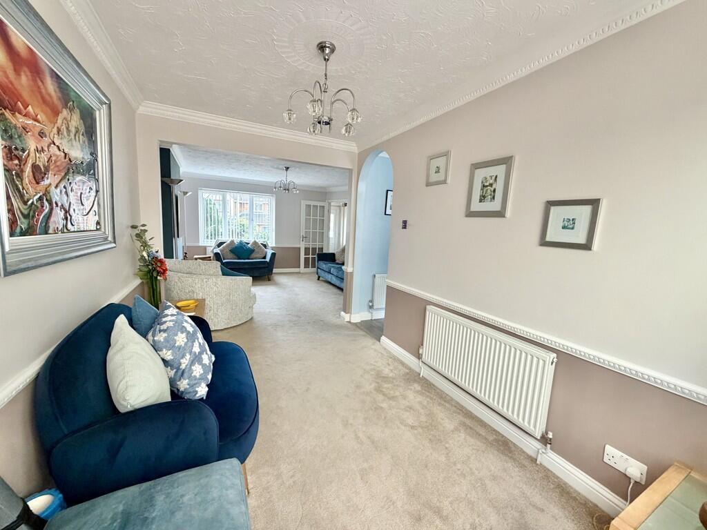 House in Bournemouth, Bournemouth, Christchurch and Poole - More