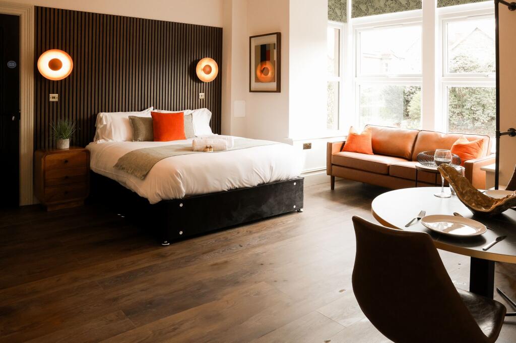 Main image of property: Bath Road, Bristol, BS4