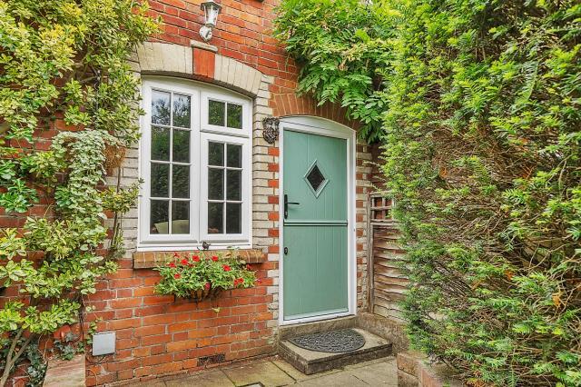 Main image of property: Diamond Cottages, Warren Row, Reading