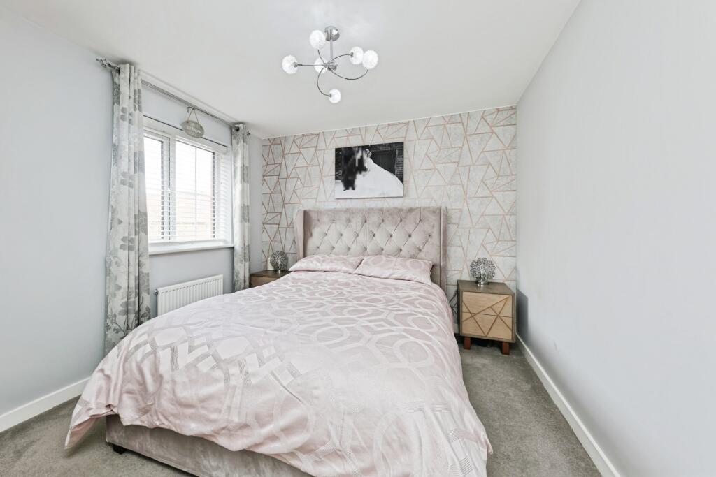 Corminster Avenue, Aylesham, Canterbury, Kent, CT3 photo 4