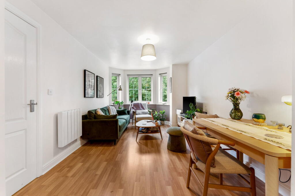Apartment in Manchester - More