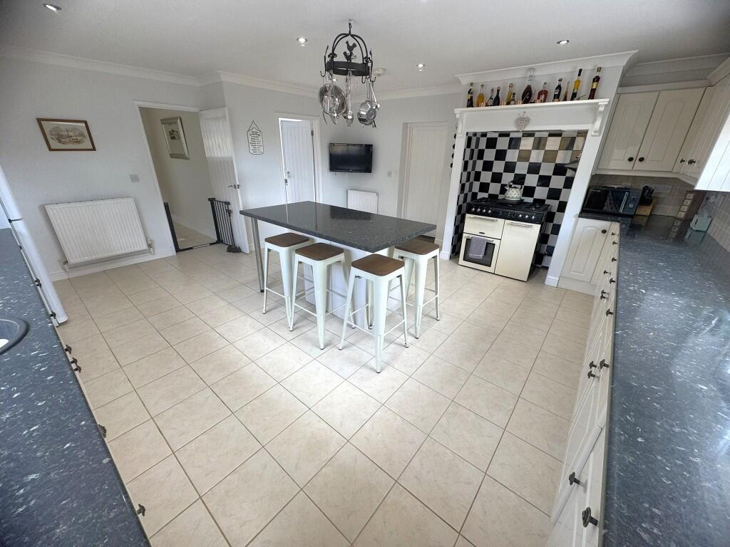 House in Torquay, Higher Blagdon - View 5