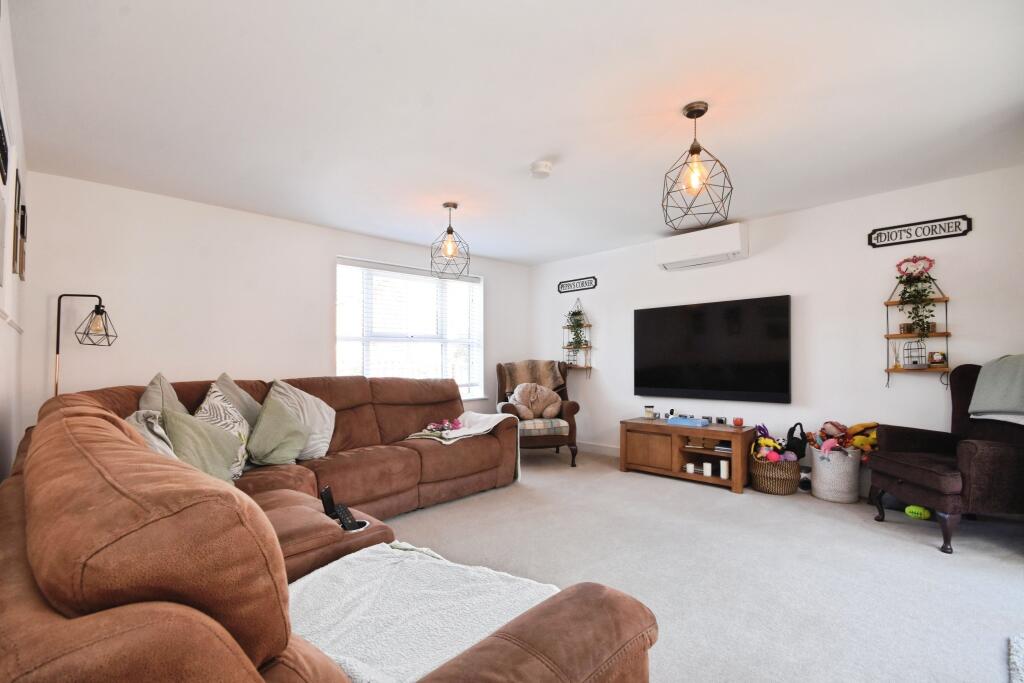 James Dunn Way, Haverhill, CB9 - View 4