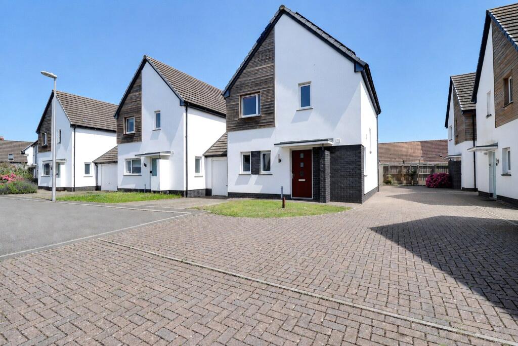 Main image of property: Higher Thorn Close, Braunton, Devon, EX33