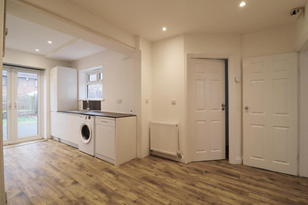 Leesons Hill, Orpington - View 4