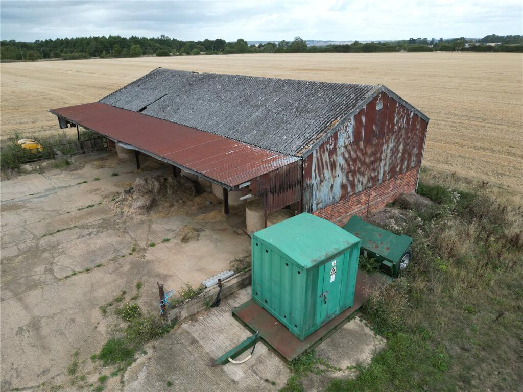 Barn Conversion, Scaldwell Road, Brixworth, Northamptonshire, NN6