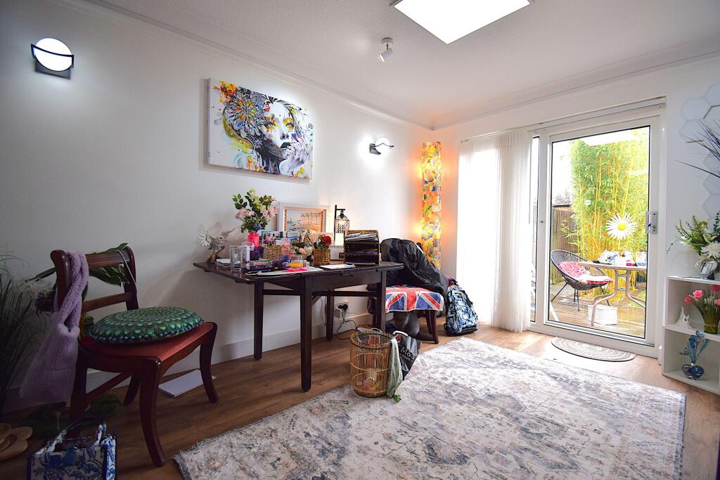 House in Northampton - View 4