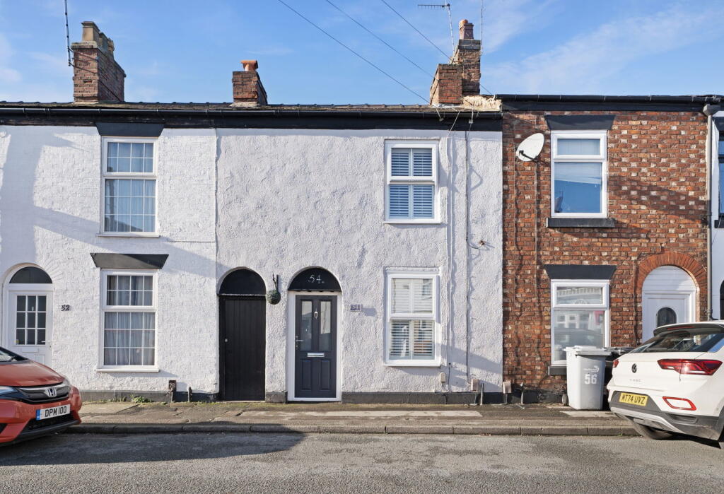 2-bed terraced on Garden Street, Macclesfield, £200,000