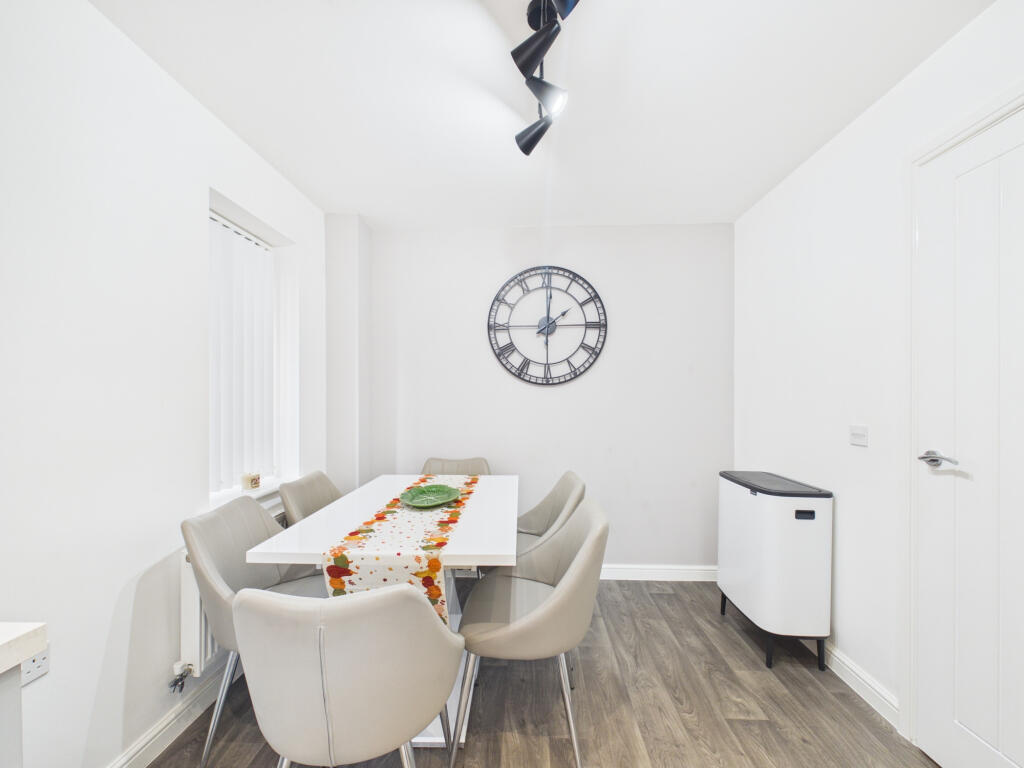 House in Hull, Kingston upon Hull - More