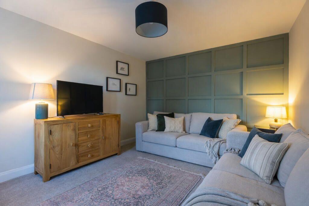 House in Exeter, Newcourt - View 4