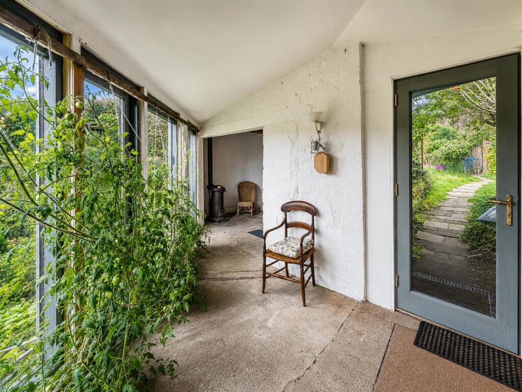 House in Dundee - View 2
