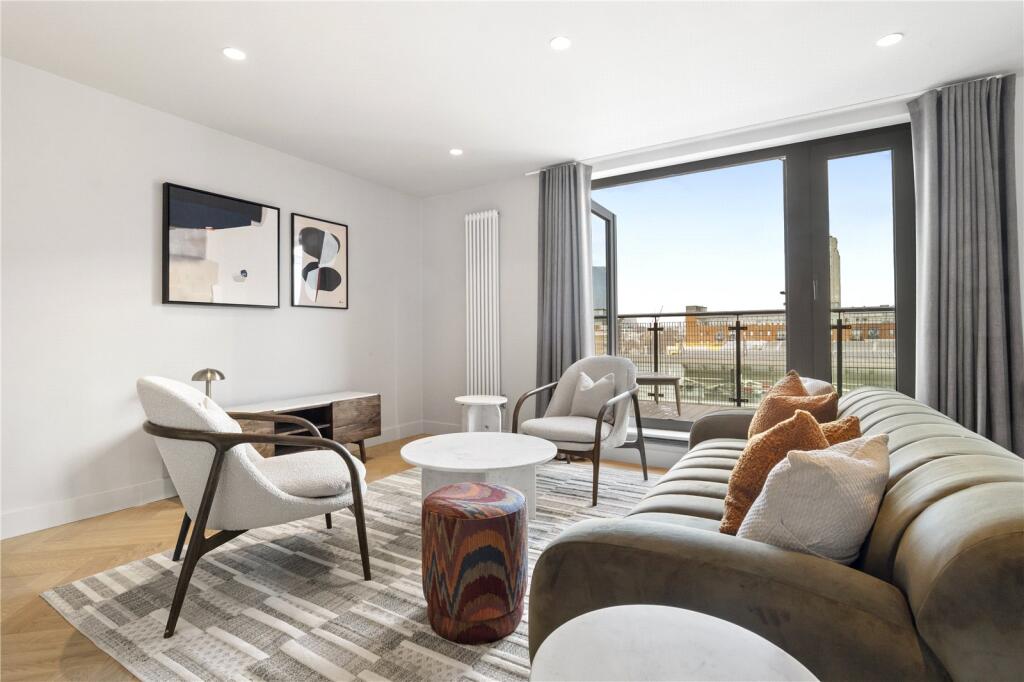 Main image of property: Stamford Street, London, SE1