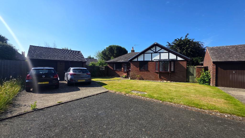 Main image of property: Nightingale Close, Bembridge, Isle of Wight, PO35 5YP