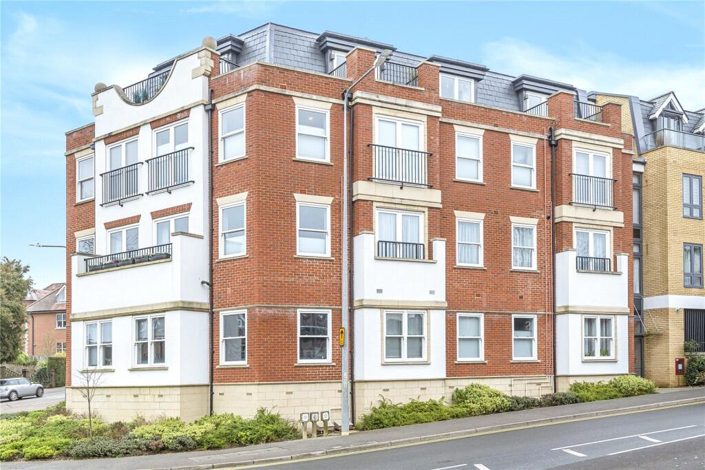 Apartment in Tonbridge - View 4