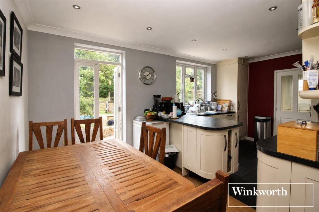 House in Watford - View 3