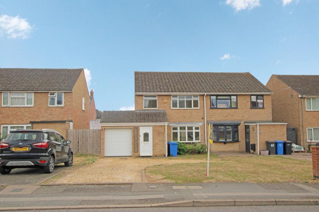 Main image of property: Brambleside, Kettering, Northamptonshire, NN16