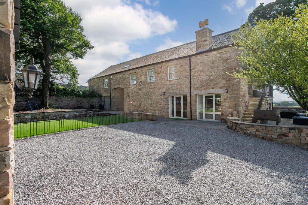 Main image of property: Tithe Barn, Over Kellet, Carnforth, LA6 1BZ