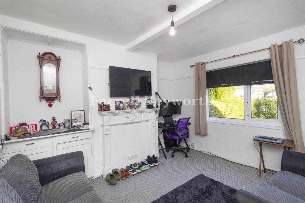 Roeburndale Crescent, Heysham, Morecambe photo 2