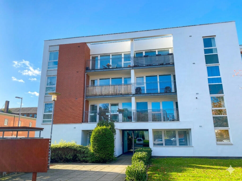 Main image of property: Hanson Park, Dennistoun